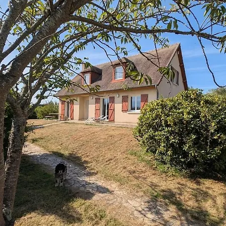 Vakantiehuis De La Liberte Cottun